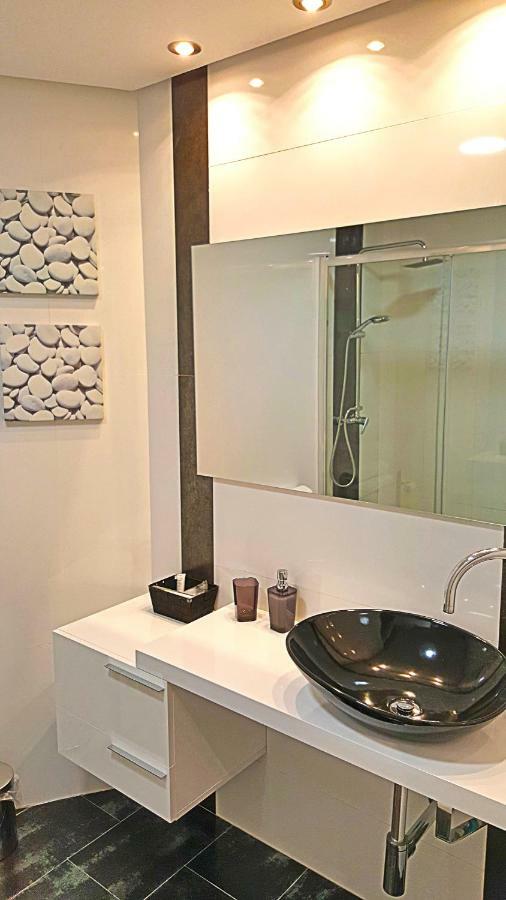 Apartamento Boulevard Gran Capitan Córdoba Exteriér fotografie